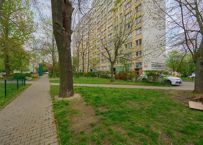 Studzienna By Renters * Breslau